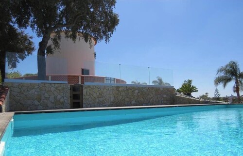 A welcoming experience set among gardens, a pool, and the Alentejo countryside