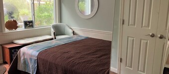 Charming 1-bedroom apartment with AC in vibrant Alexandria