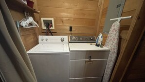 Unclassified image, 4 of 32, button
