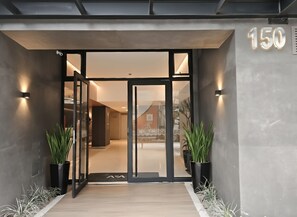 Exterior detail - Apartment Suite, Pool, Coworking Space, Gym, and Fast Wi-Fi in the Heart of Miraflores!! (Miraflores)