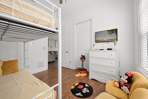 Fer et planche à repasser, Wi-Fi, draps fournis