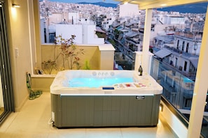 Bain à remous intérieur