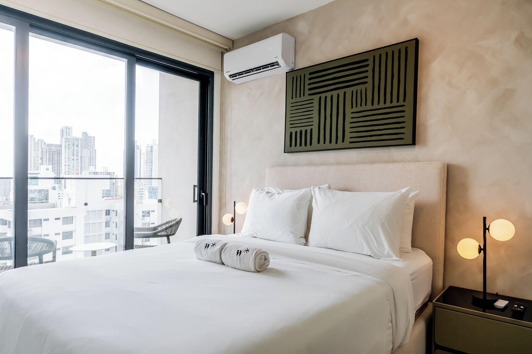 Comfort Apartment, Balcony, City View | Free WiFi, individually decorated, individually furnished, bed sheets