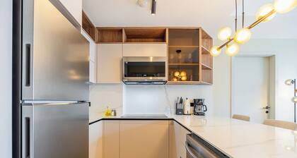 The Hub Modern Apartments by Wynwood