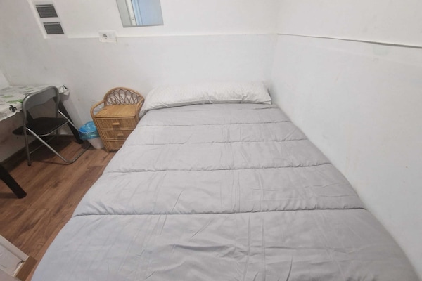 Single bed