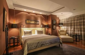 Luxury-Suite, Balkon | Schreibtisch, kostenloses WLAN