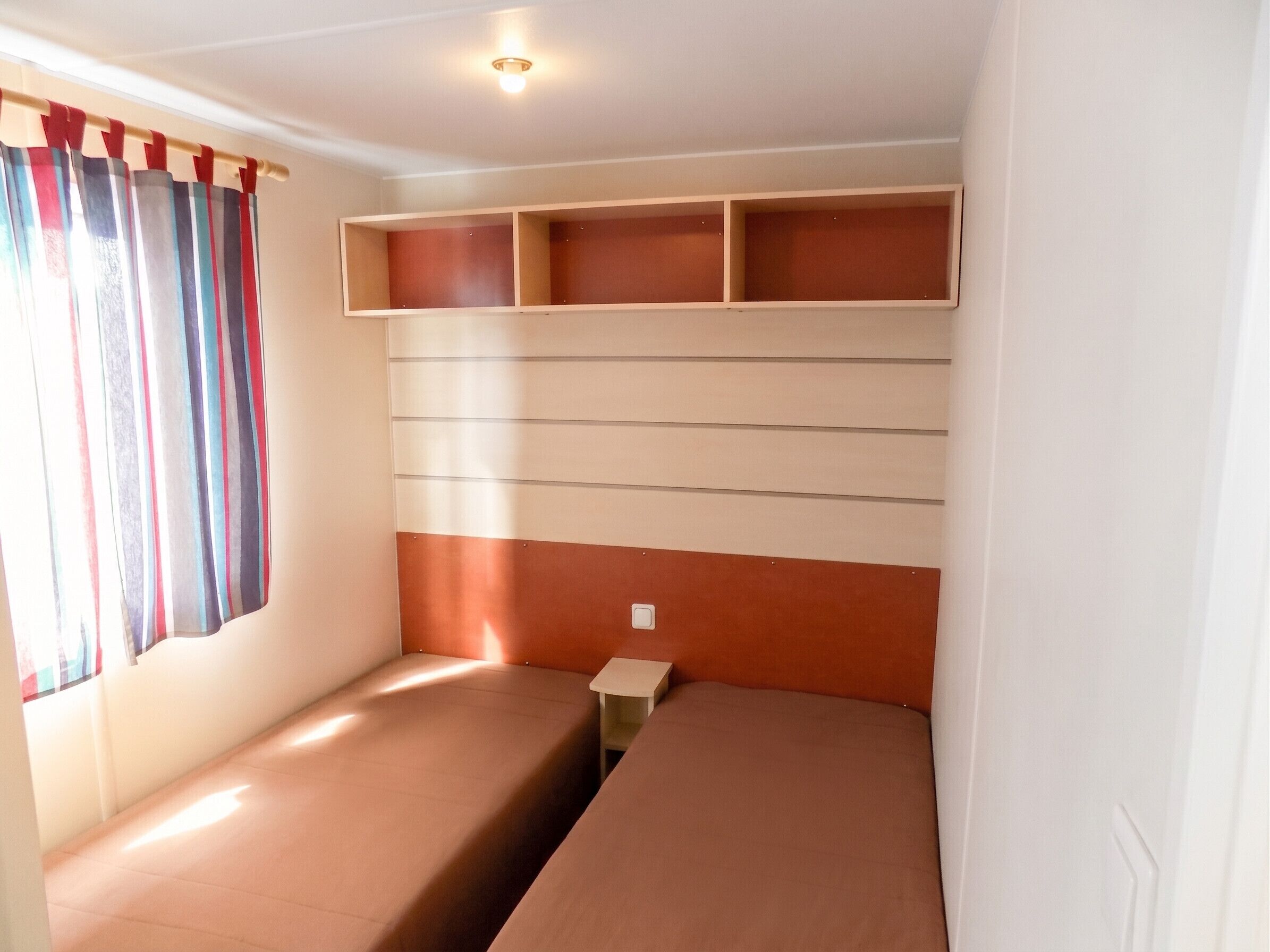 Single bed
