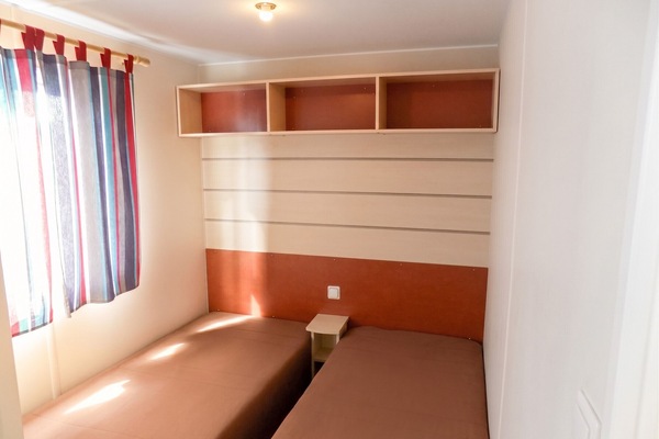Single bed