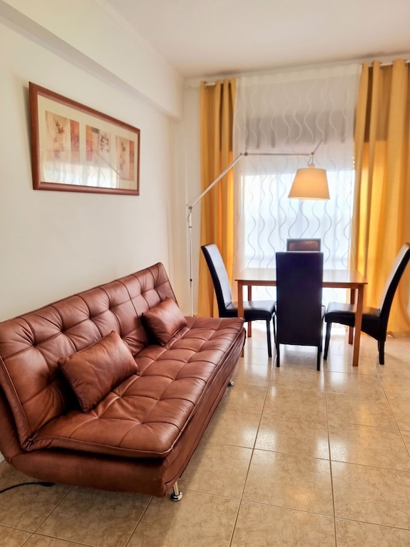 Homerez - Appartement In Faro - Faro