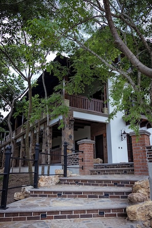 Exterior - Rincon del Buey Resort  (Copan Ruinas)