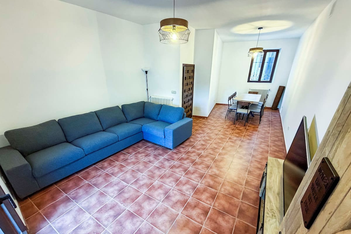 Cottage, Garden View | Living area