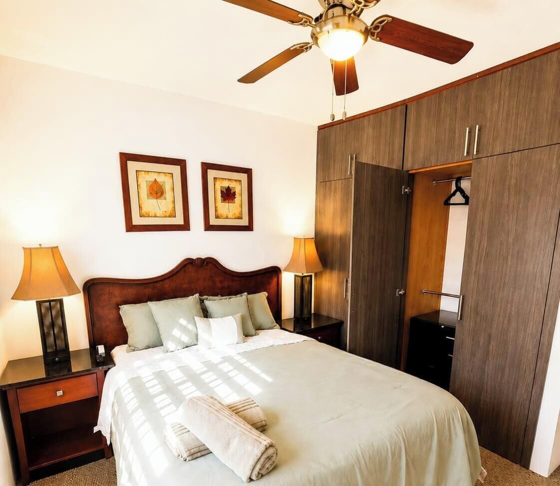 Classic Room, Courtyard View | Iron/ironing board, WiFi (free)