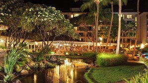 Unclassified image, 3 of 13, button - ALOHA!! GRAND OCEAN VIEW  1-bedroom Villa with AC in Kaanapal, Steps to Beach! (Lahaina)