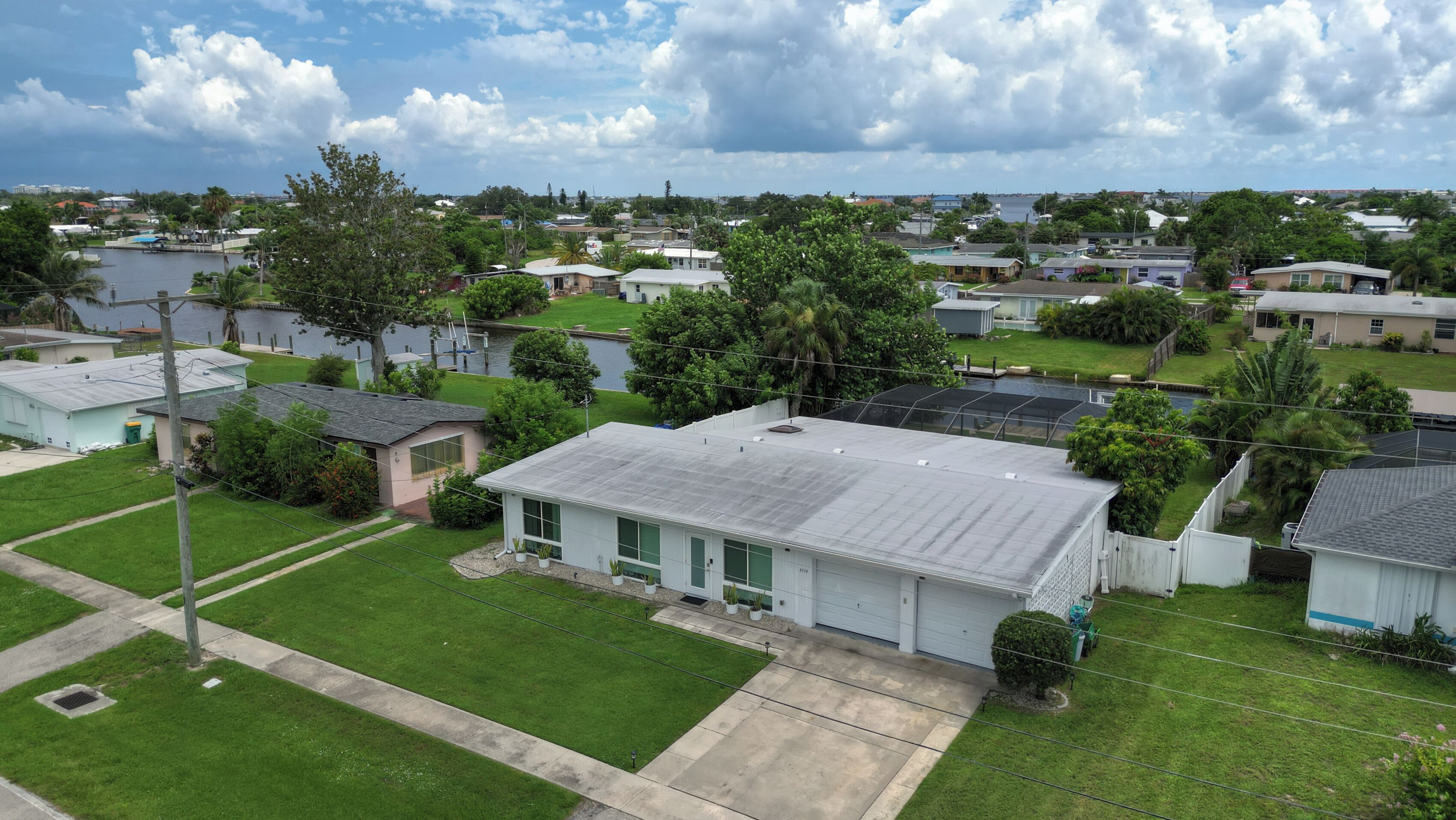 Extérieur