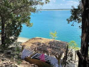 Beach - Lake FRONT-3 Story-Sleeps 12-Game FLOOR-Free Kayaks! (Canyon Lake)