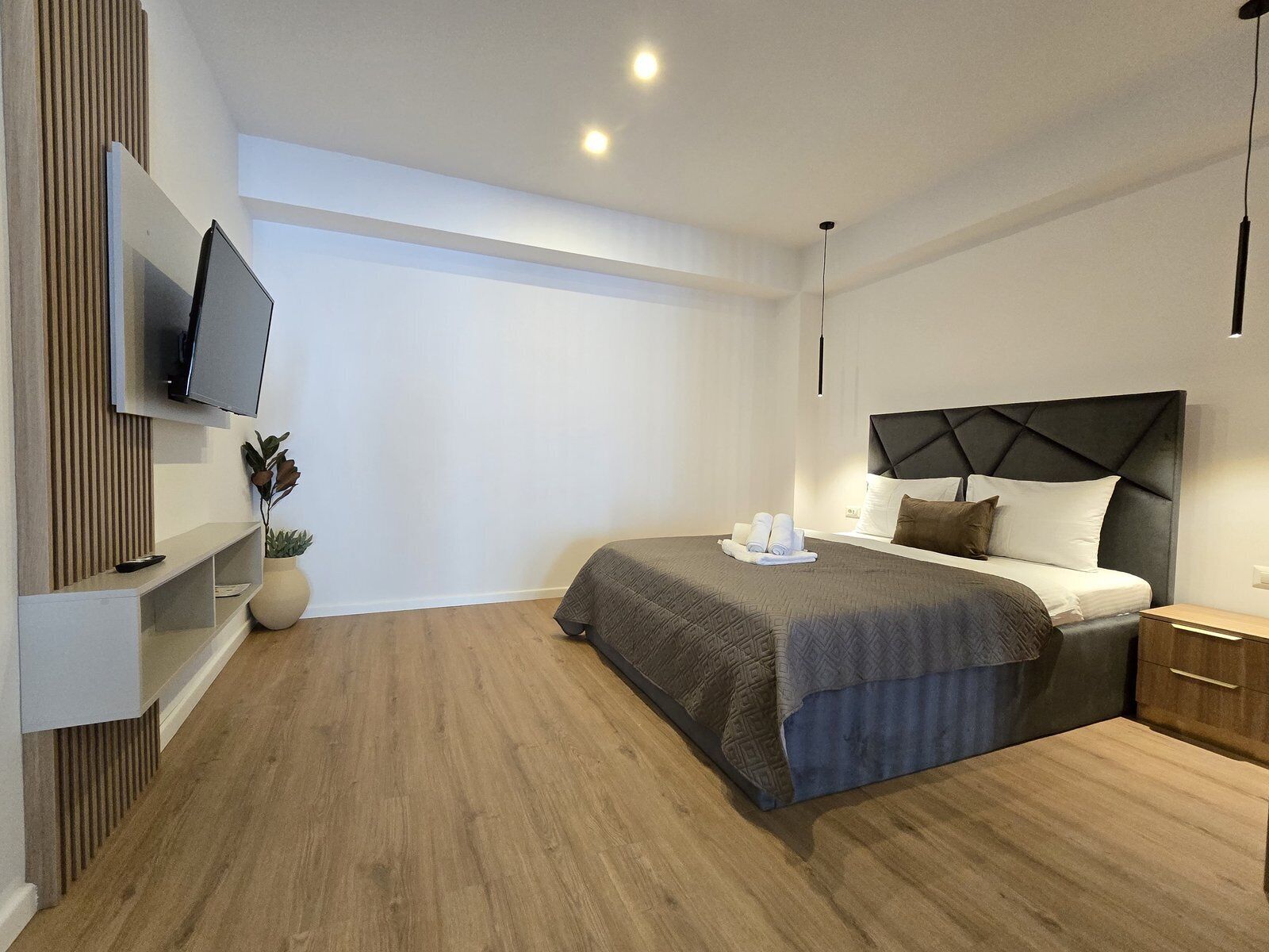 Comfort Apartment, Balcony | Iron/ironing board, free WiFi