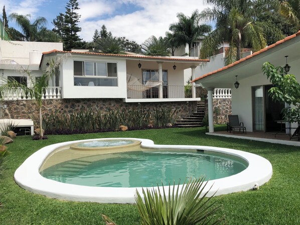Pool - Vrbo Property (Cuernavaca)