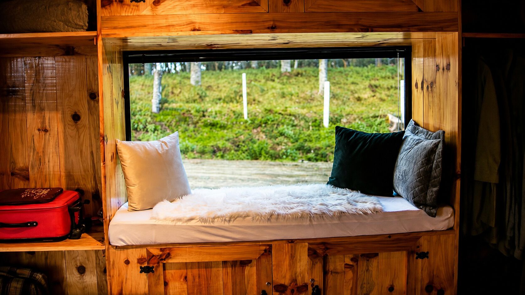Deluxe Cabin | Garden view