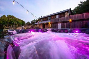 Bañera de hidromasaje exterior