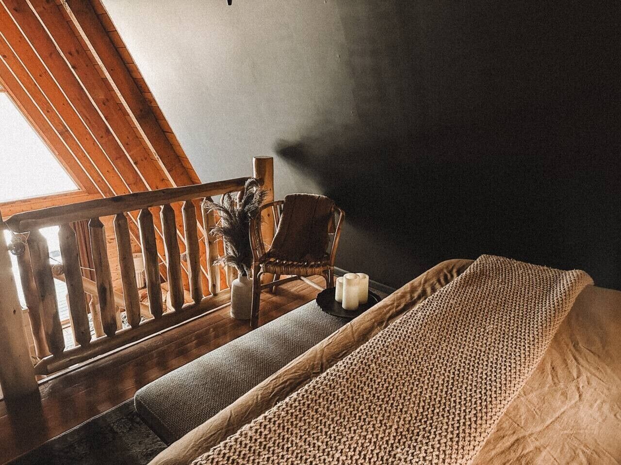 WiFi, bed sheets