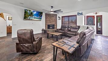 TV, fireplace, foosball, table tennis