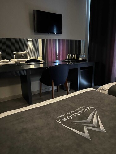 Megalora Hotel