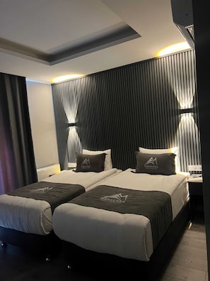 Standard Twin Room, Valley View - Megalora Hotel (Malkara)