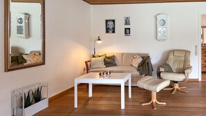 Smart TV, table football, ping pong - Stunning home in Nykøbing M with sauna (Nykøbing M)