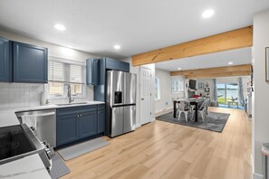 Private kitchen - Long Lake Getaway! (Portage)