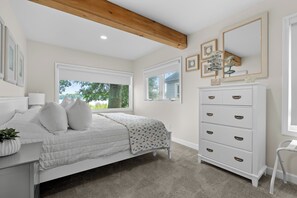 Room - Long Lake Getaway! (Portage)