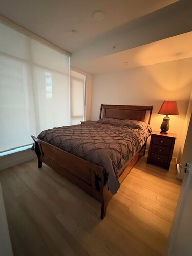 Brand-New Furnished 1BR + Den in Brentwood | SkyTrain, Parking & A/C