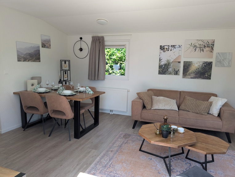 Vacation Home With Garden For 4 Near Amsterdamcozy And Modern - Haarlem