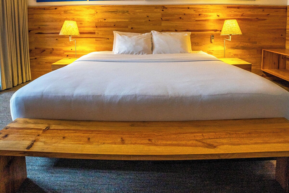 Superior Room, Balcony, Mountain View