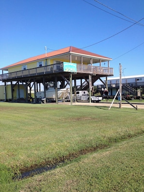 Exterior - Once upon a tide a gorgeous house was built in grand isle for all to enjoy (Grand Isle)