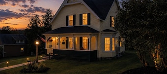 Modernized Historic Mountain Getaway