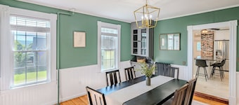 Modernized Historic Mountain Getaway