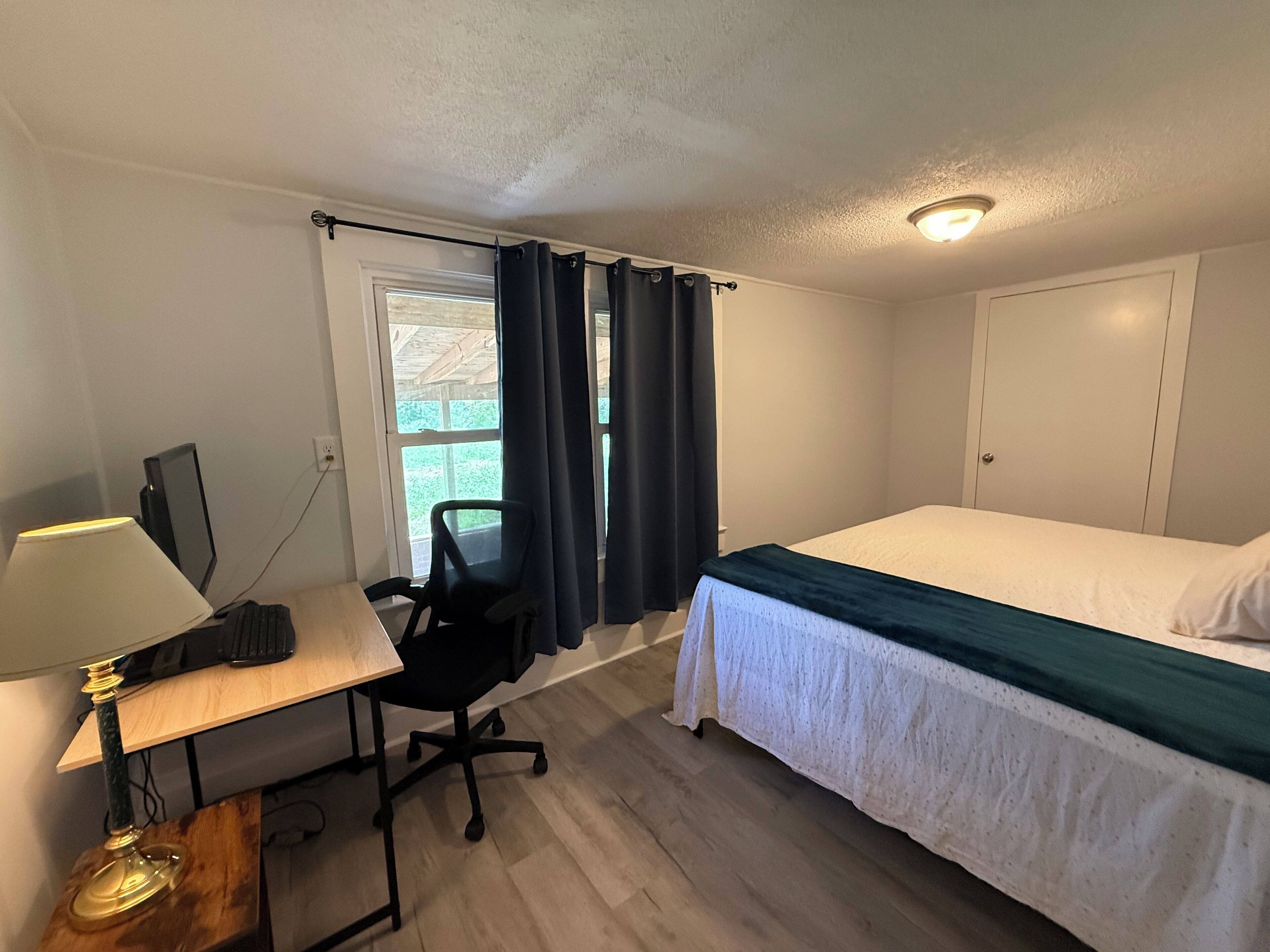 4 chambres, bureau, fer et planche à repasser, Wi-Fi gratuit