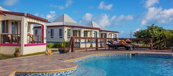 Four Diamonds Park Villas