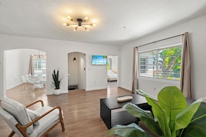 Interior - Charming 4-bedroom apartment with Pool in Miami Beach (Miami Beach)