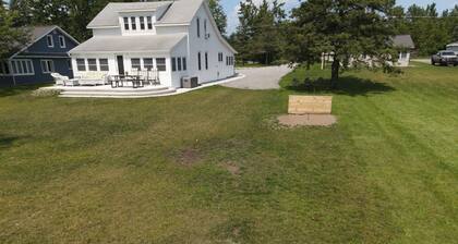 Long Lake Waterfront | Kayaks, Dock & Fire Pit