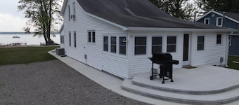 Long Lake Waterfront | Kayaks, Dock & Fire Pit