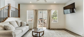 Brand New Spacious & Sunny 4-bedroom, 3.5 bath Home in NW Wichita