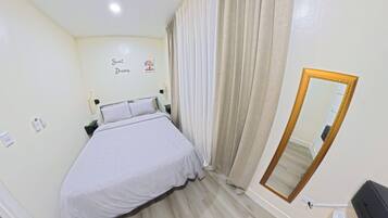 1 chambre, fer et planche à repasser, Wi-Fi, draps fournis
