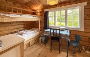 3 bedrooms, free WiFi - Awesome home in Knebel with WiFi (Knebel)
