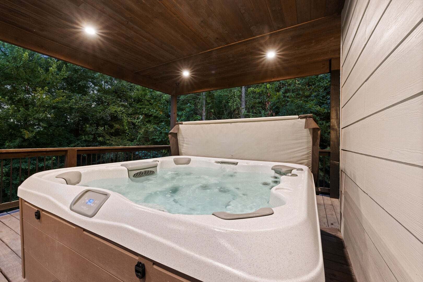 Outdoor spa tub