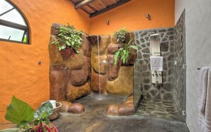 Standard Bungalow, Garden View | Spa - Arenal Rainforest (La Palma)