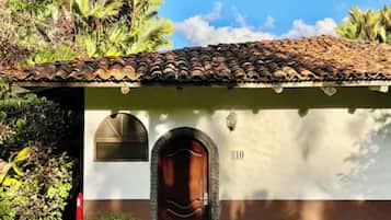 Bungalow – standard, hageutsikt | Utvendig detalj