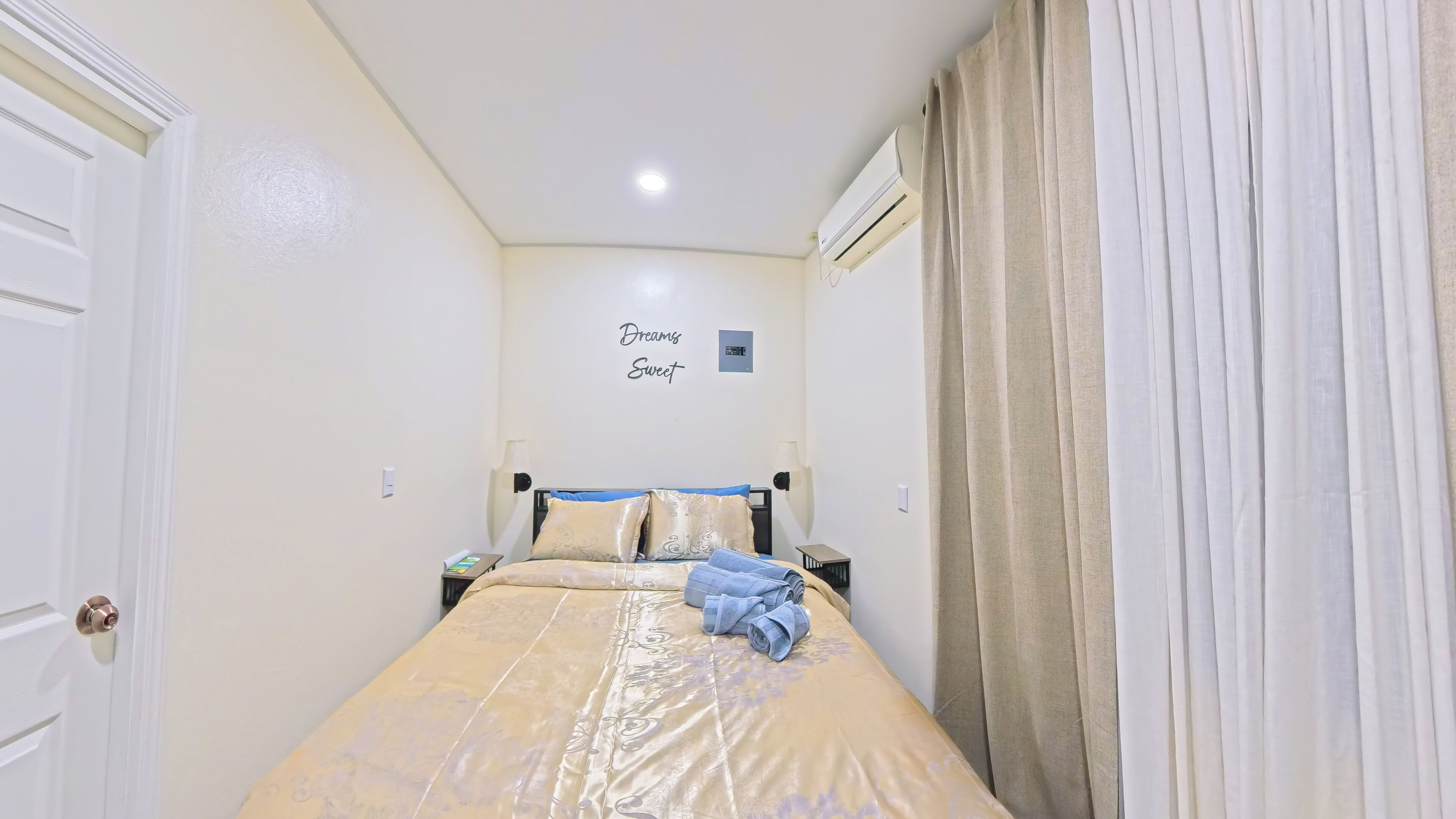 1 多间卧室、熨斗/熨衣板、WiFi、床单