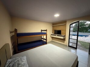 3 quartos