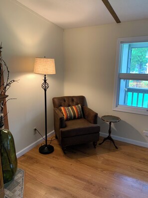 Living area - Cozy cottage located on Smith Pond with a spectacular view. (Avoca)